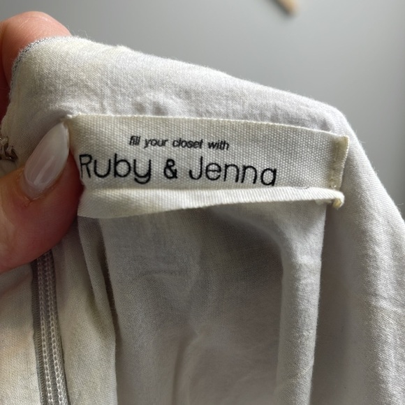 RUBY AND JENNA GREY ONE SHOULDER ROMPER - Picture 3 of 4